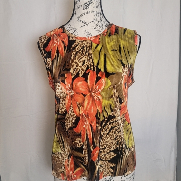 Plisse Colorful Floral Crinkle Pleated Tank Top. Size Large - Picture 1 of 4